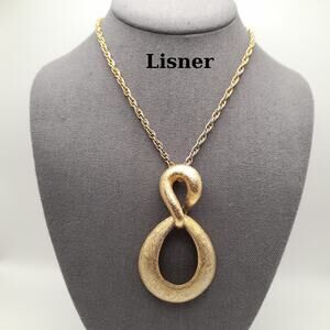 Vintage Lisner Gold Tone Pendant Necklace - 24 Inch Chain